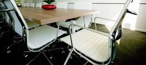 Como escolher uma cadeira para seu escritório?